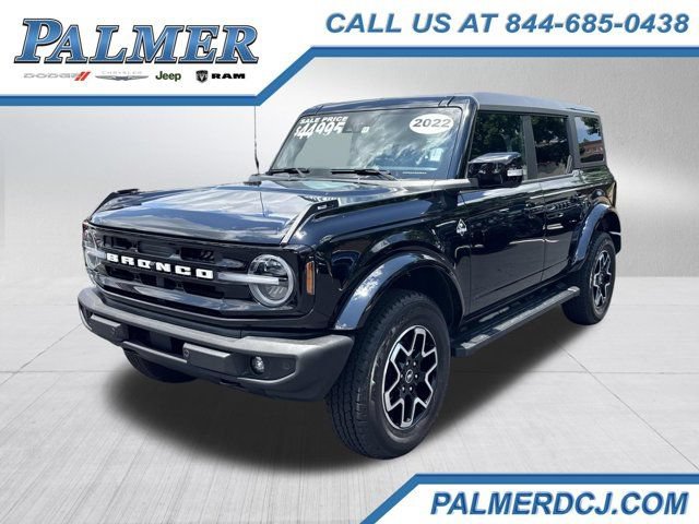 Used 2022 Ford Bronco Outer Banks AWD/4WD image 1