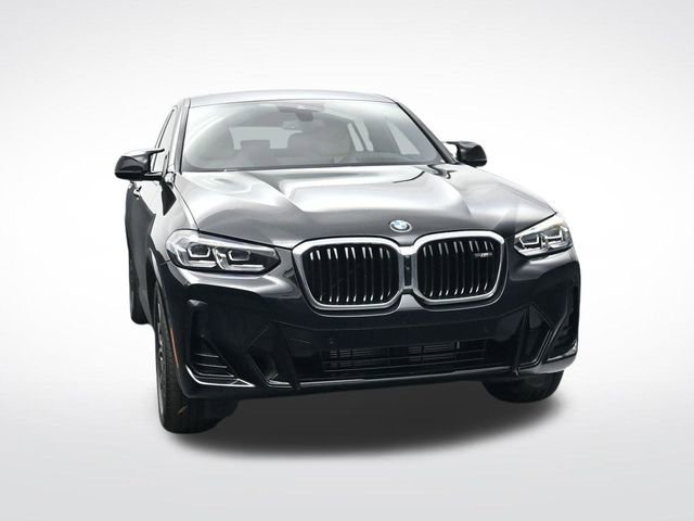 Used 2024 BMW X4 M40i w/ Premium Package image 10