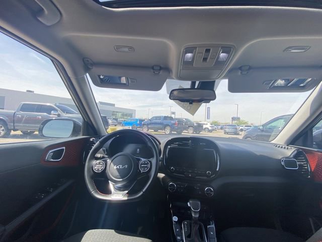 Used 2023 Kia Soul GT-Line w/ GT-Line Technology Package image 5