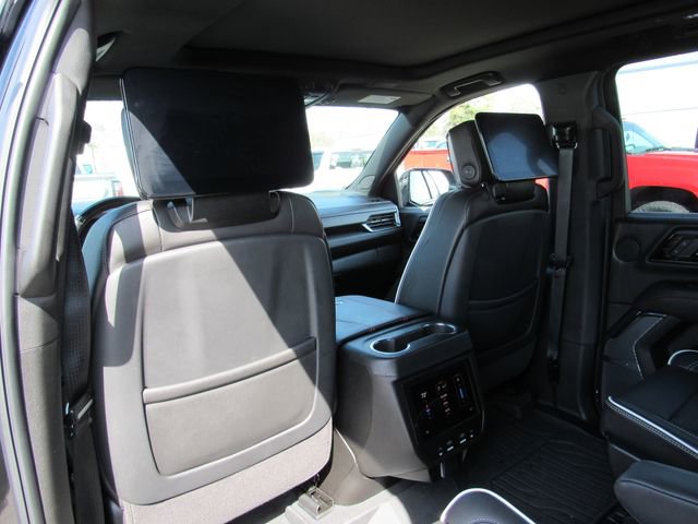 Used 2025 GMC Yukon XL AT4 Ultimate image 33