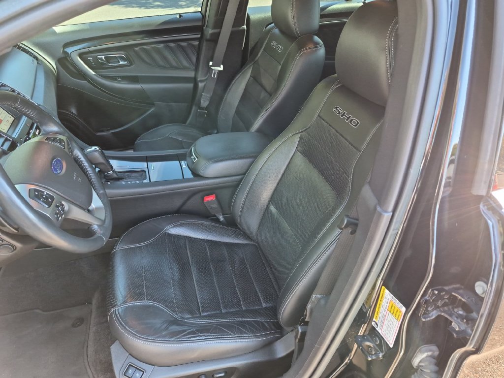 Certified 2018 Ford Taurus SHO w/ Driver Assist Package AWD/4WD image 21