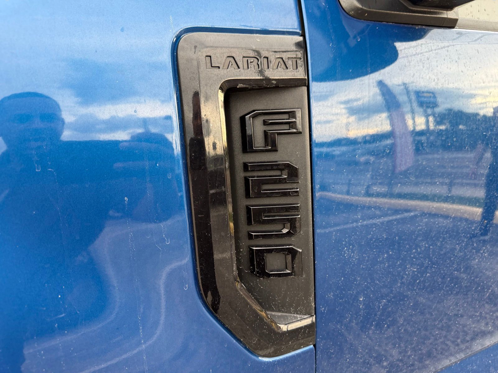 Used 2022 Ford F250 Lariat w/ Black Appearance Package AWD/4WD image 21