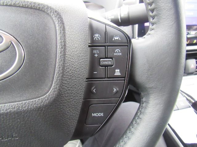 Used 2023 Toyota bZ4X XLE w/ Weather Package image 35