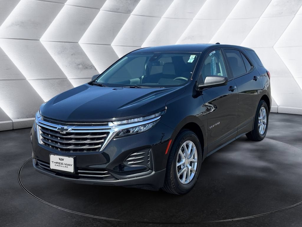 Used 2024 Chevrolet Equinox LS w/ LS Convenience Package