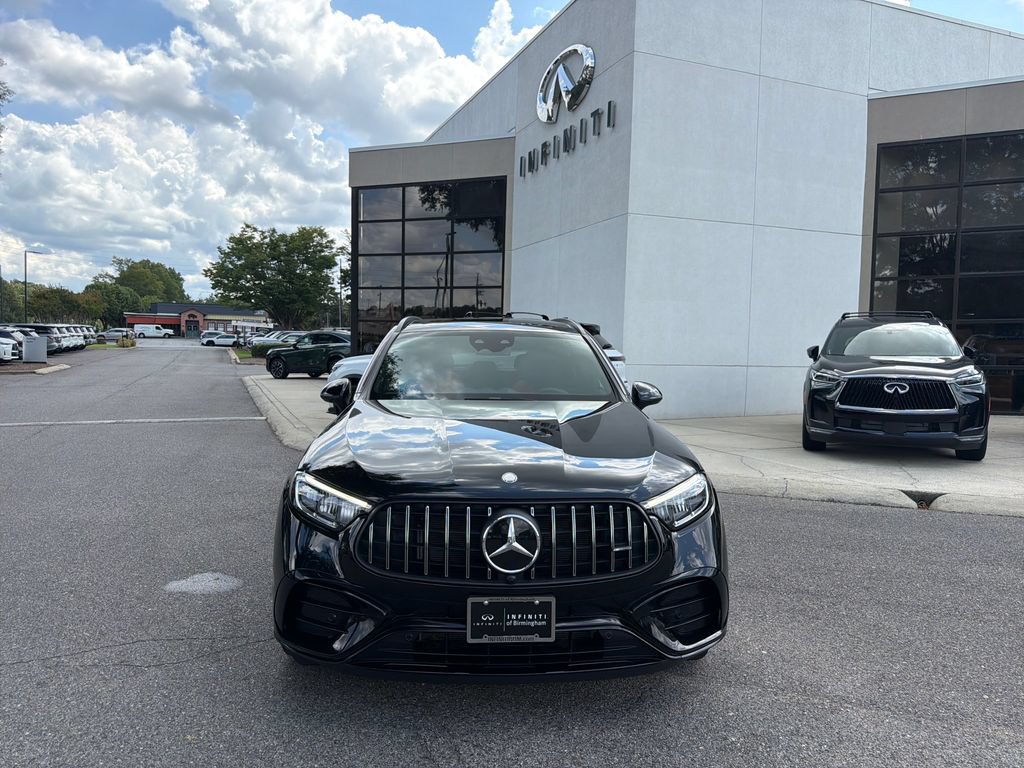 Used 2024 Mercedes-Benz GLC 43 AMG 4MATIC image 3