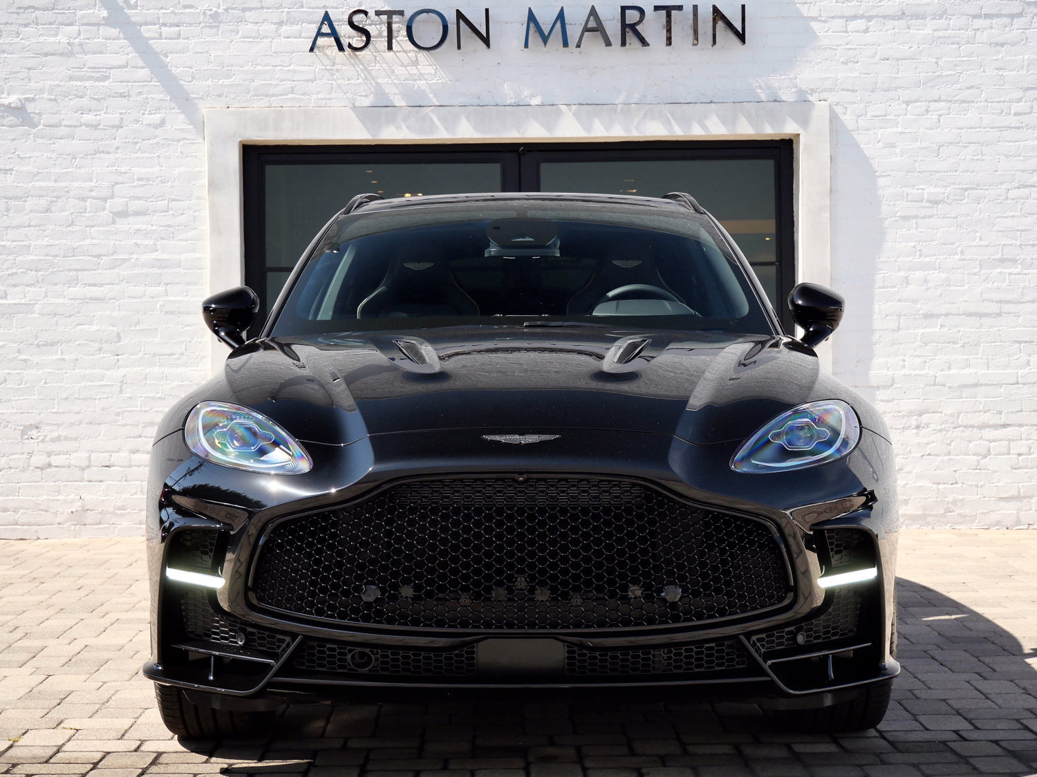New 2026 Aston Martin DBX S AWD/4WD image 7