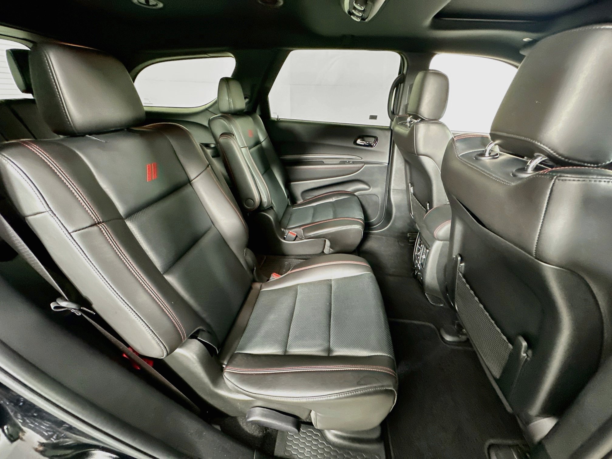 Used 2023 Dodge Durango R/T RWD image 29