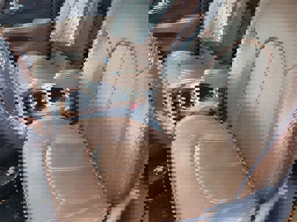 Used 2017 Chrysler Pacifica Limited image 15