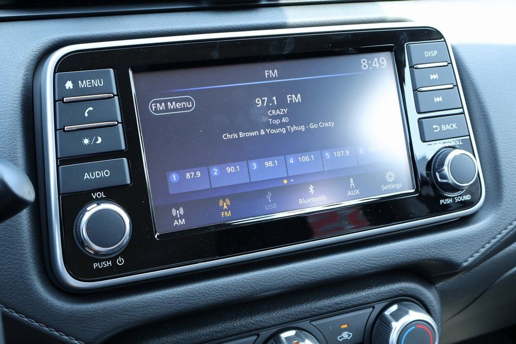 New 2025 Nissan Versa S w/ Trunk Package image 3