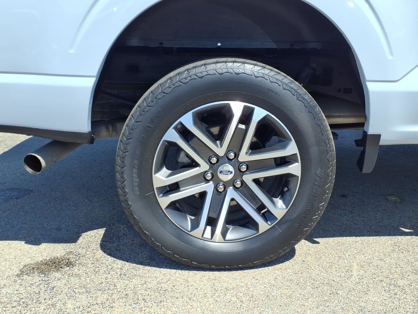 Used 2022 Ford F150 XL w/ STX Appearance Package AWD/4WD image 7