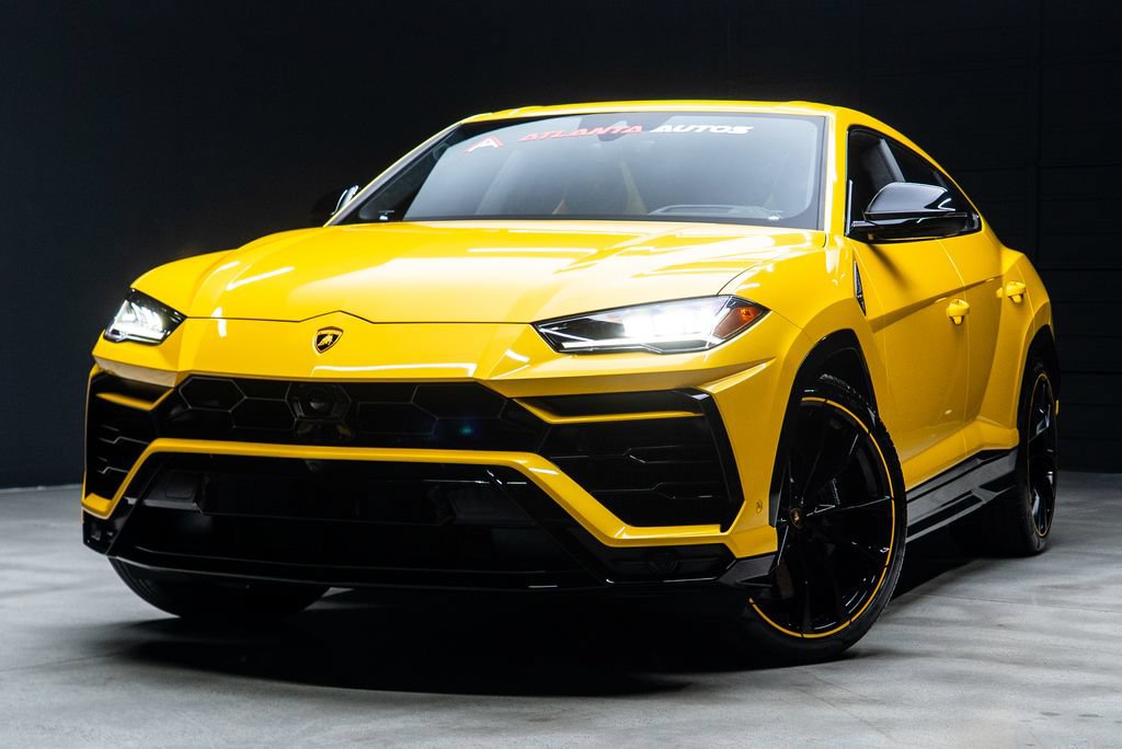 Used 2022 Lamborghini Urus AWD/4WD image 2