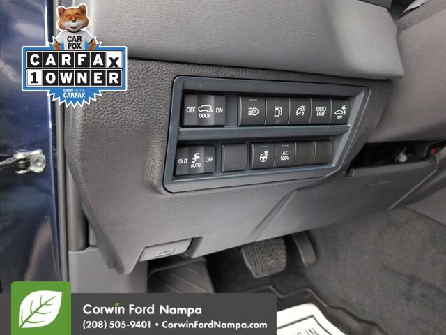 Used 2025 Toyota Sequoia Platinum AWD/4WD image 13