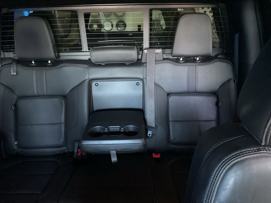 Used 2021 Chevrolet Silverado 3500 High Country w/ Technology Package image 10