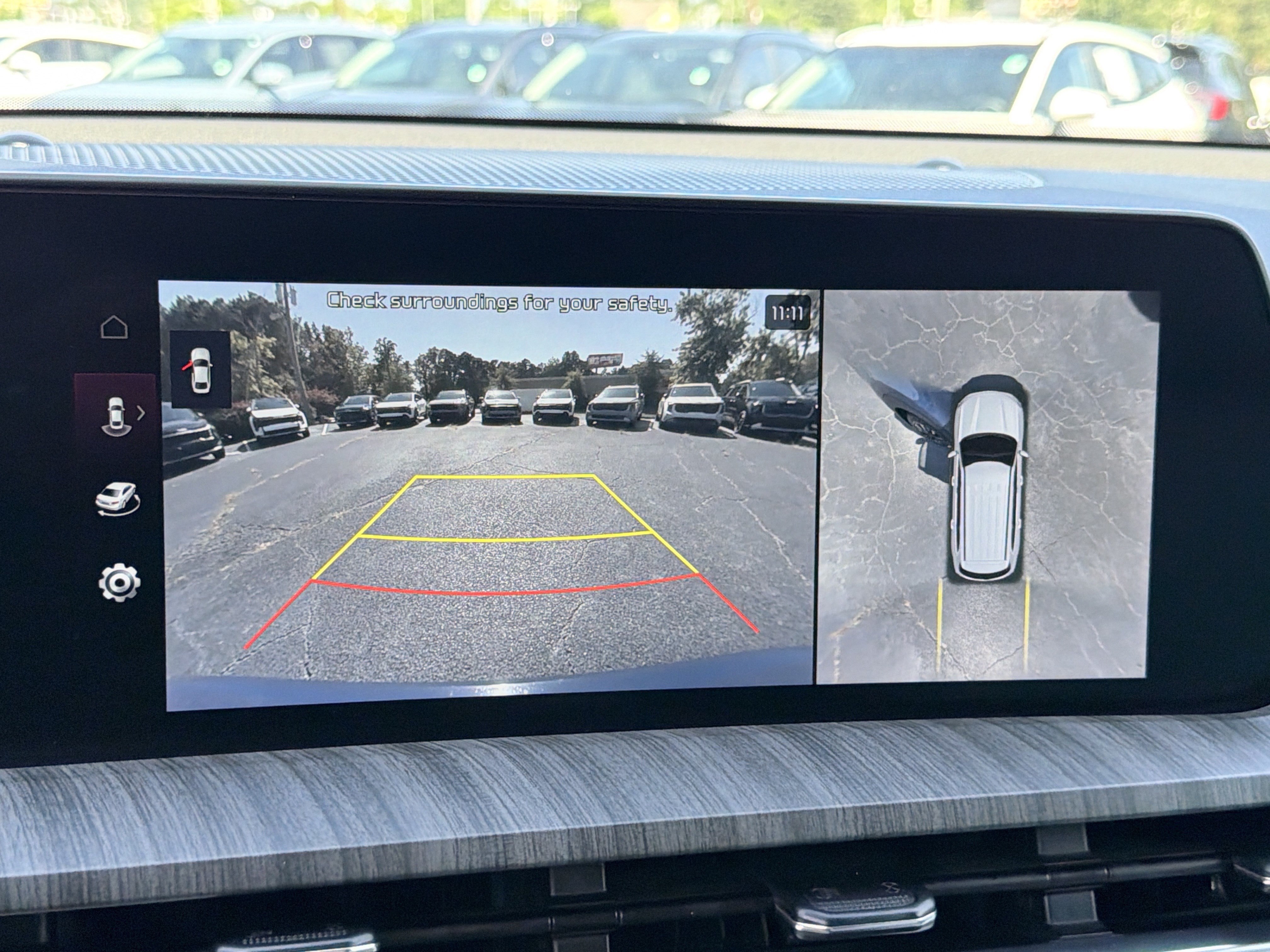 Used 2024 Kia Telluride SX FWD image 5