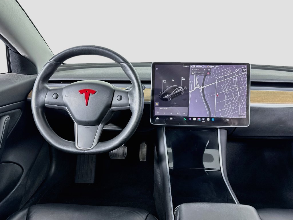 Used 2019 Tesla Model 3 Standard Range RWD image 11
