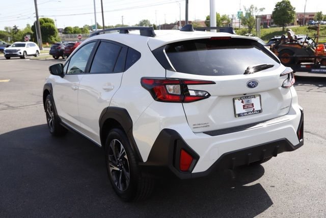 Certified 2025 Subaru Crosstrek 2.5i Premium AWD/4WD image 4