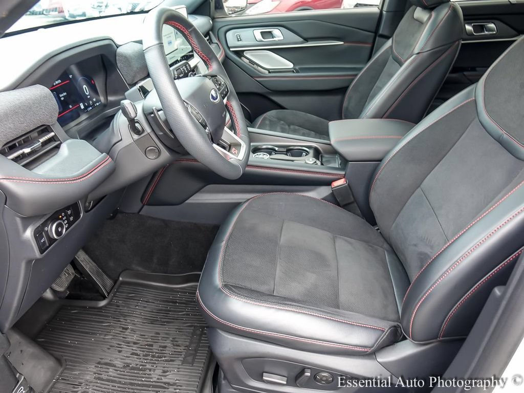 Used 2025 Ford Explorer ST AWD/4WD image 10