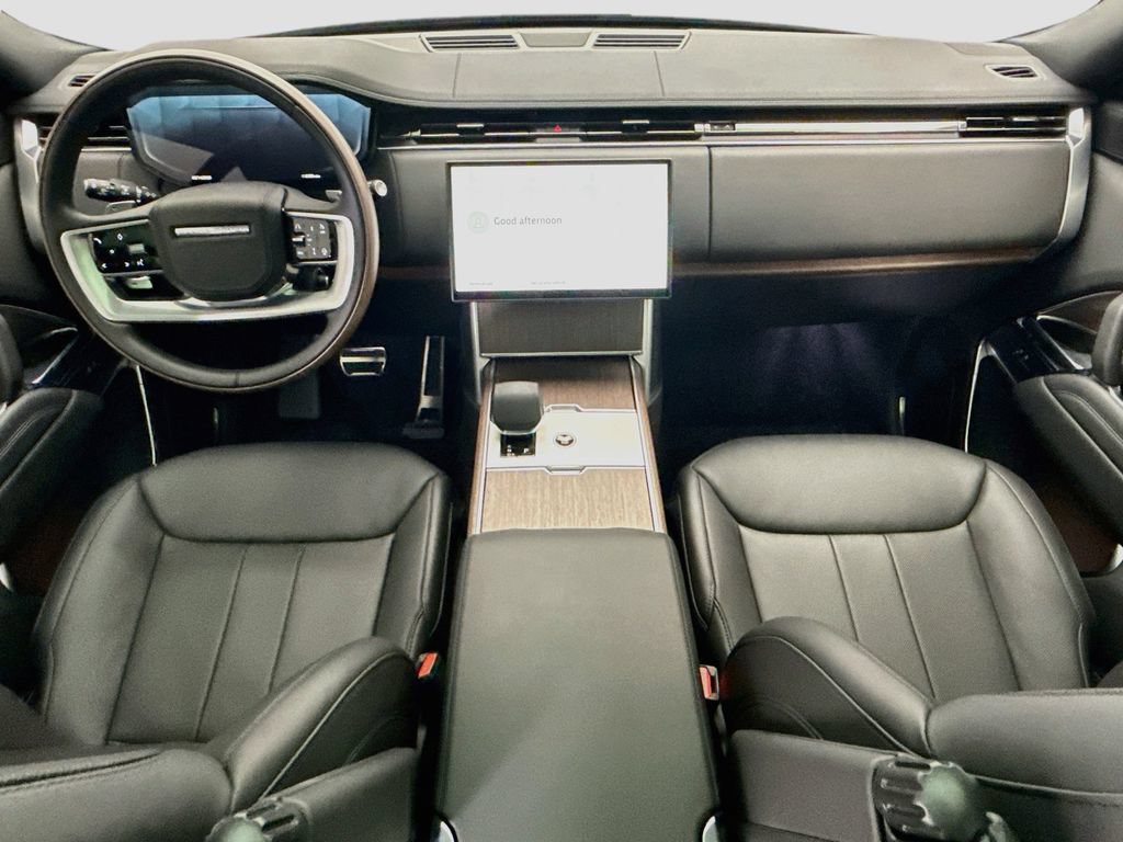 Certified 2025 Land Rover Range Rover SE AWD/4WD image 13