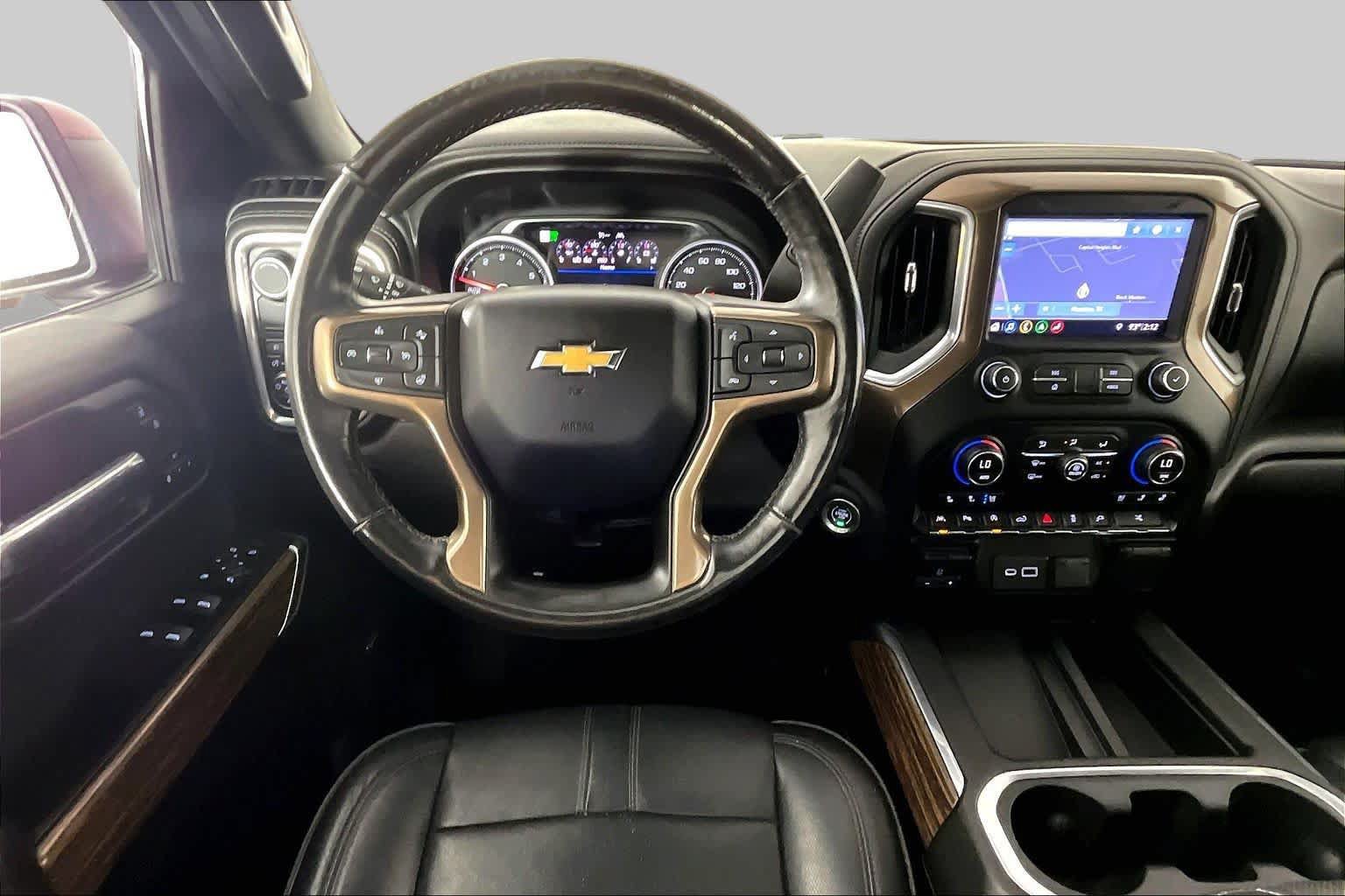 Used 2019 Chevrolet Silverado 1500 High Country w/ Technology Package RWD image 6