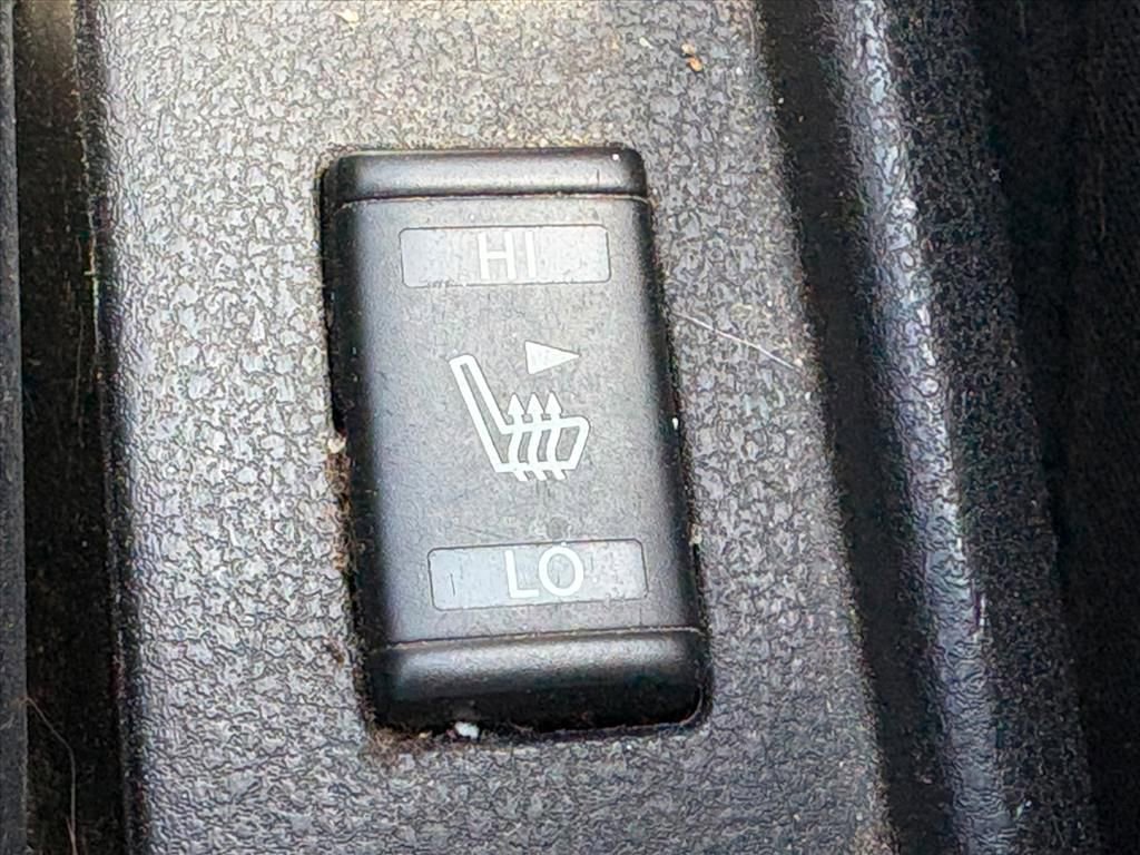 Used 2014 Nissan Versa Note SV w/ SL Package image 12