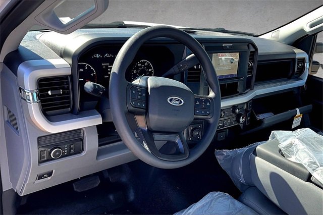 New 2026 Ford F350 XL w/ XL Chrome Package image 5