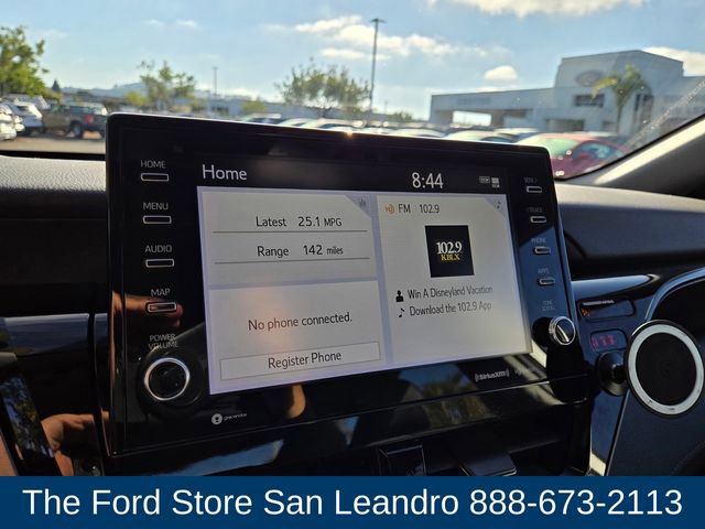 Used 2022 Toyota Camry XLE image 25