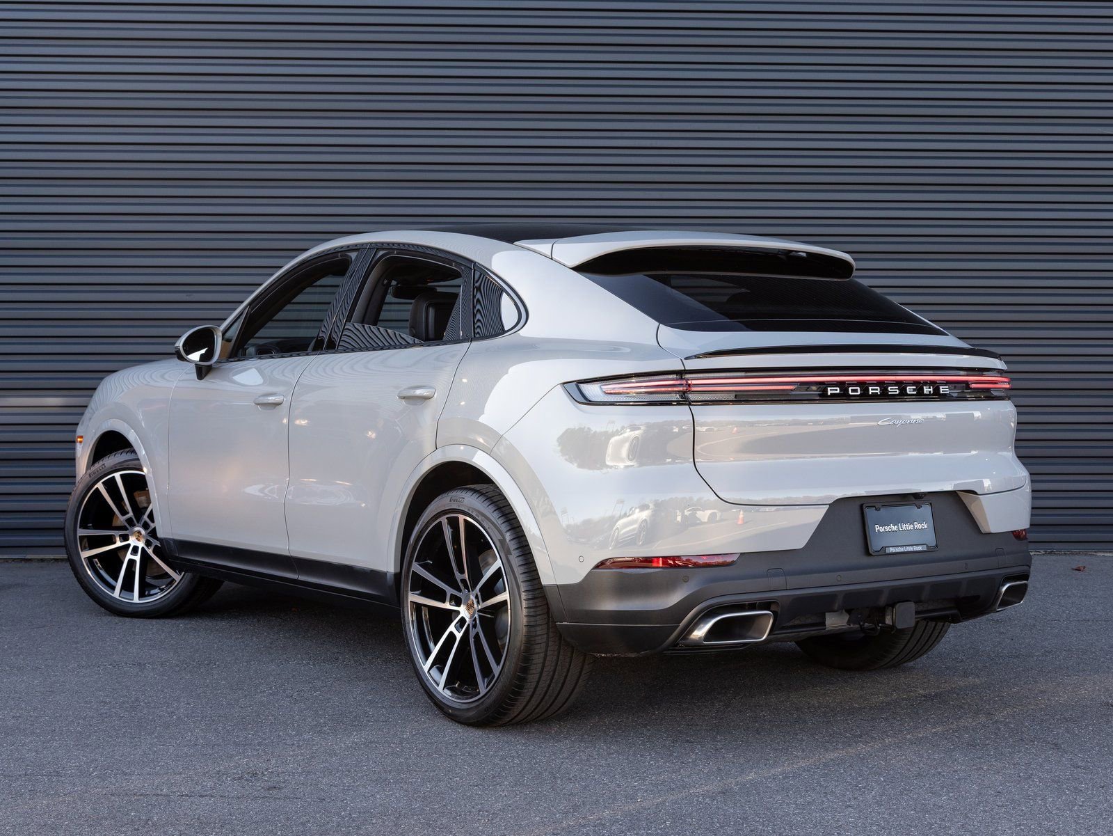 New 2026 Porsche Cayenne Coupe image 3
