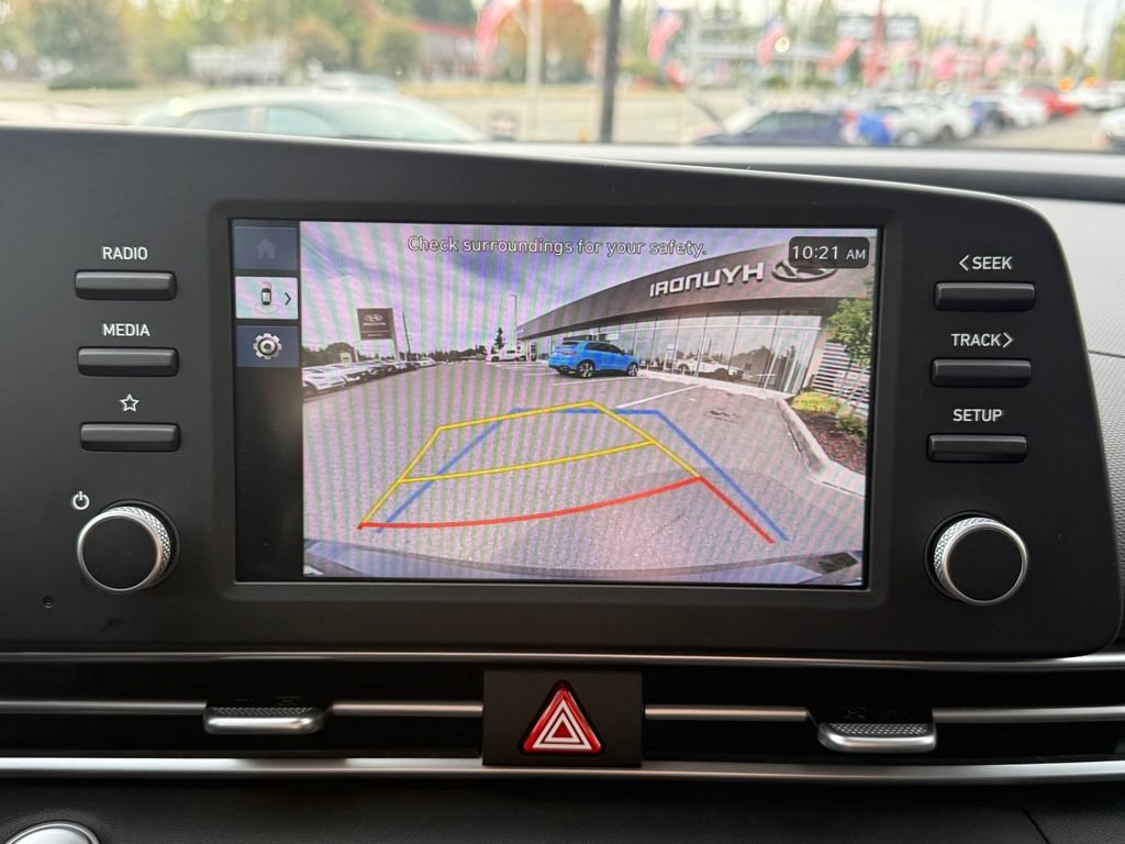 Certified 2025 Hyundai Elantra Hybrid FWD image 23