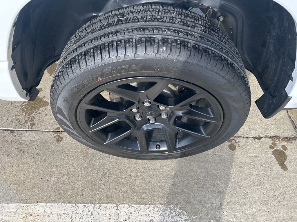 Used 2024 RAM 1500 Laramie image 29