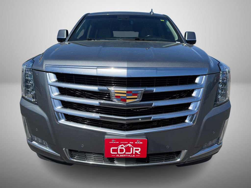 Used 2018 Cadillac Escalade Premium Luxury AWD/4WD image 7