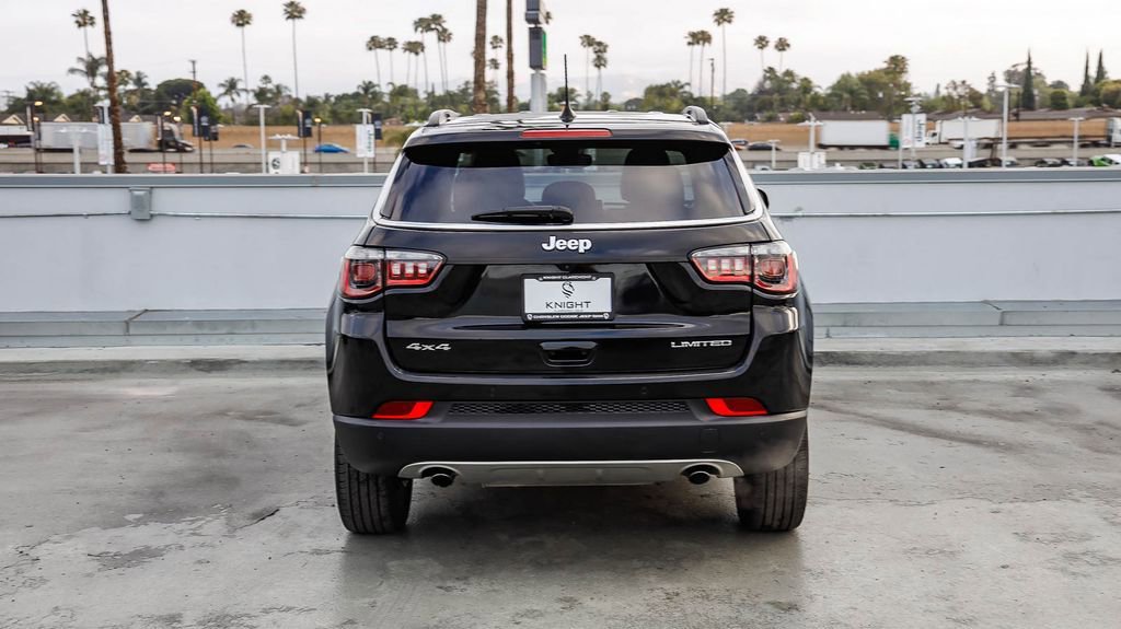 Used 2023 Jeep Compass Limited AWD/4WD image 8