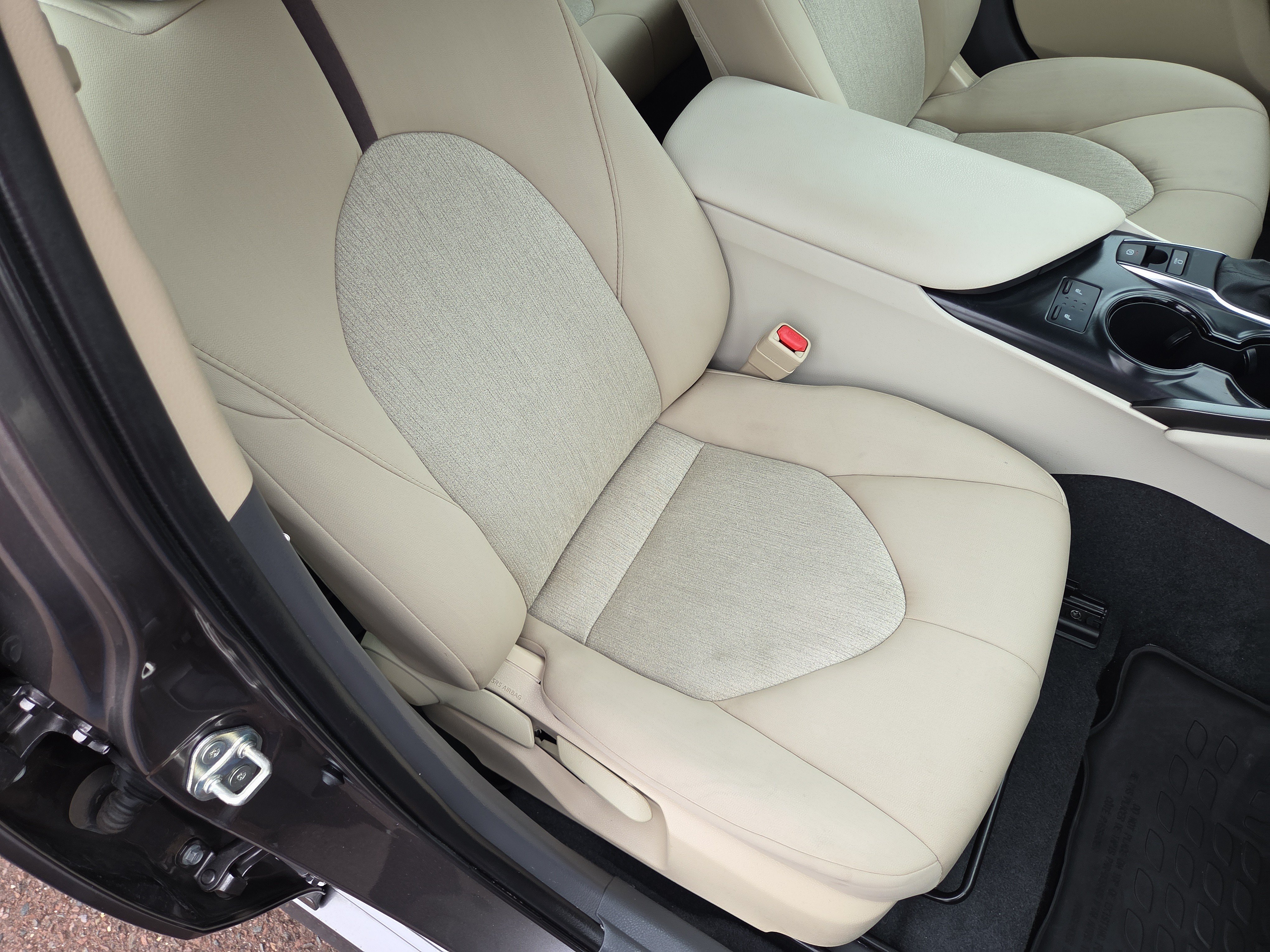 Certified 2020 Toyota Camry LE w/ Convenience Package AWD/4WD image 16