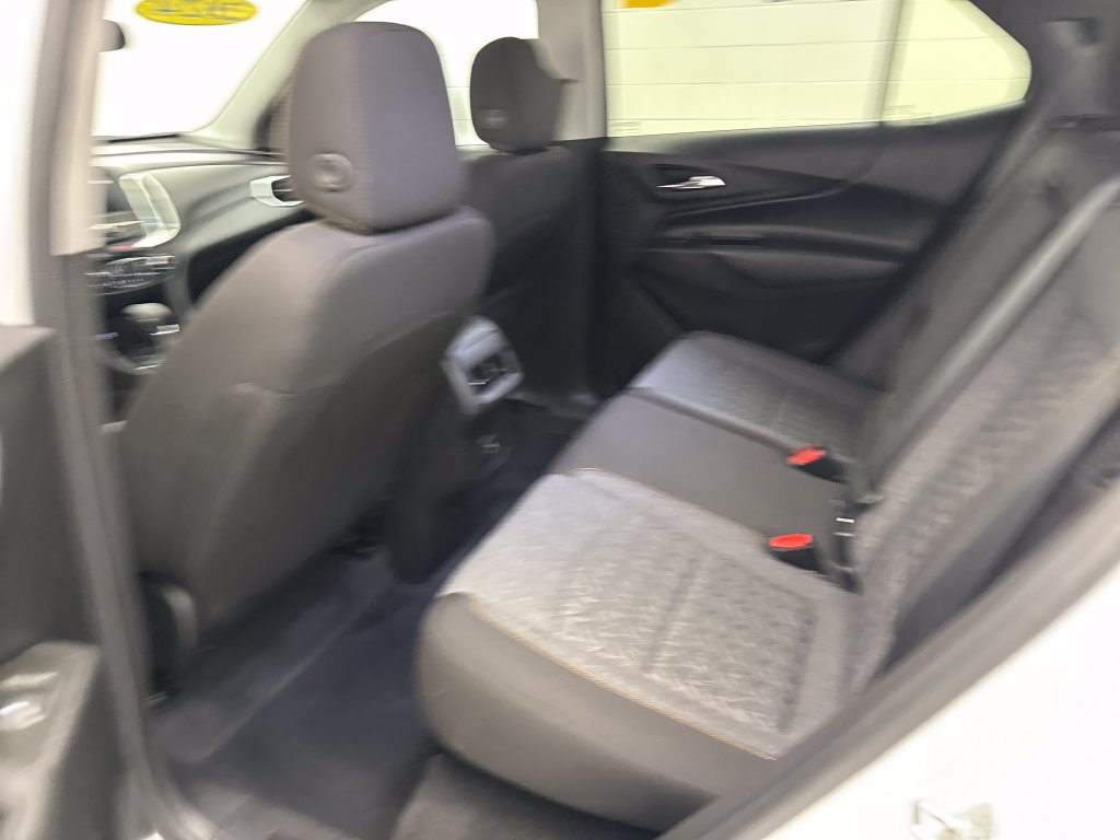 Used 2024 Chevrolet Equinox LT AWD/4WD image 29