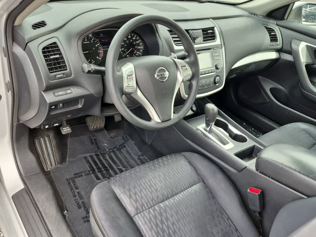 Used 2017 Nissan Altima 2.5 S w/ Power Driver Seat Package FWD image 11