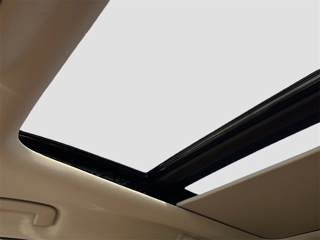 Certified 2023 Nissan Pathfinder Platinum w/ Cargo Package image 25