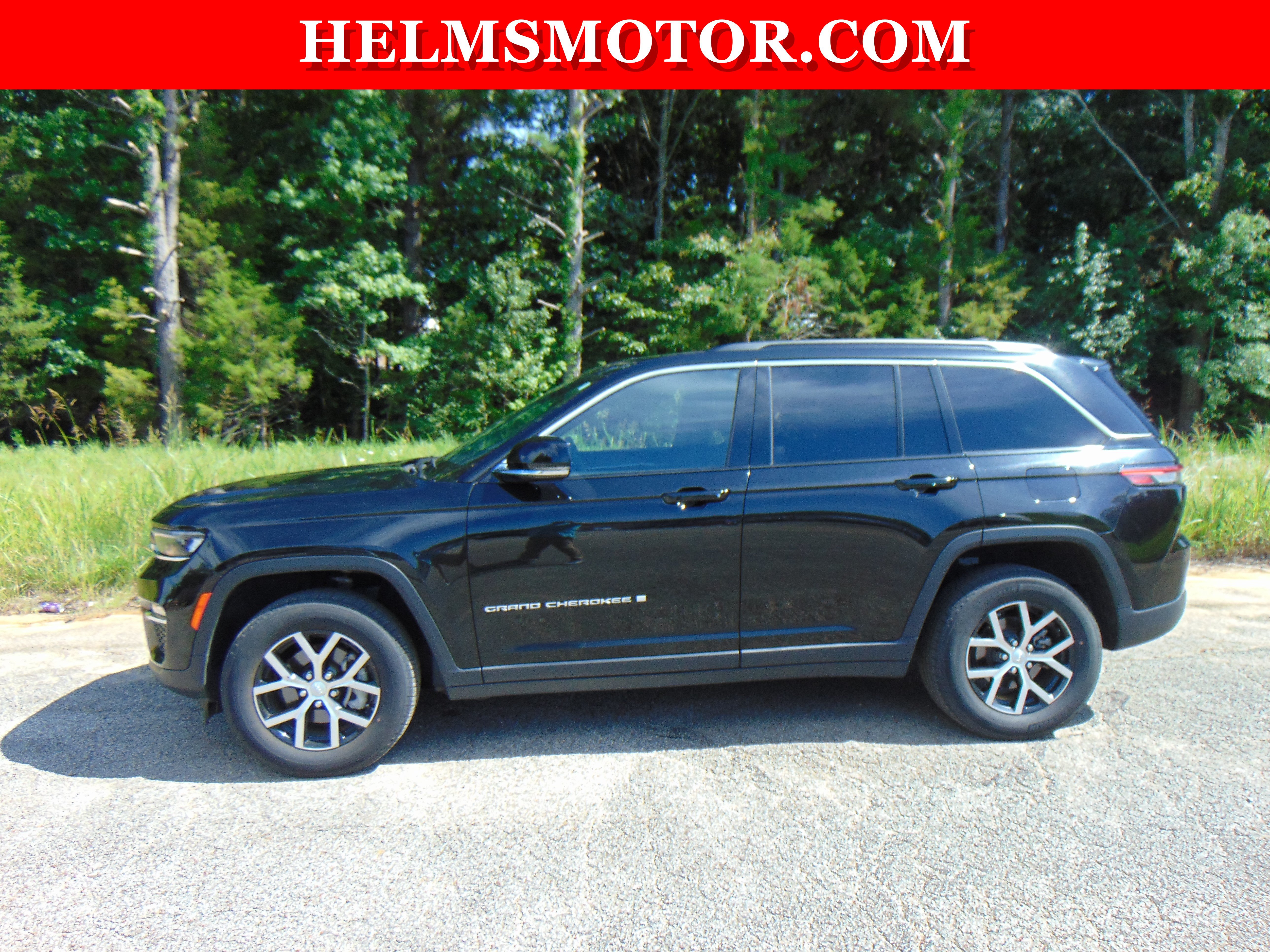Certified 2024 Jeep Grand Cherokee Limited AWD/4WD image 2