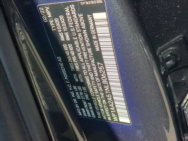 Used 2022 Porsche Macan image 25