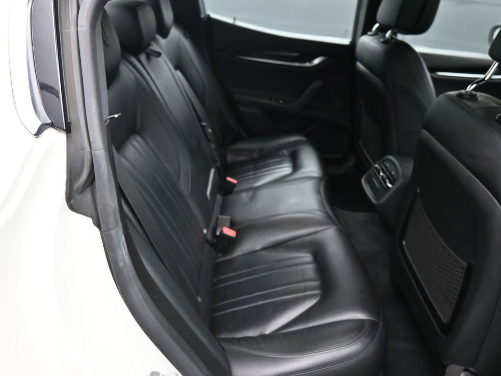 Used 2022 Maserati Ghibli Modena image 25