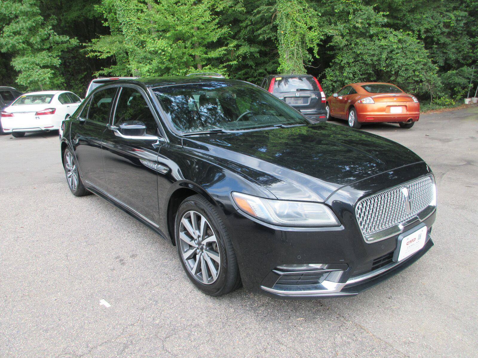 Used 2018 Lincoln Continental AWD w/ Equipment Group 500A image 3
