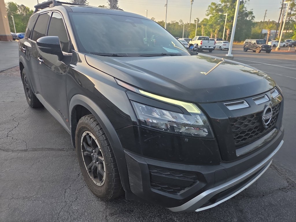 Used 2025 Nissan Pathfinder Rock Creek image 8