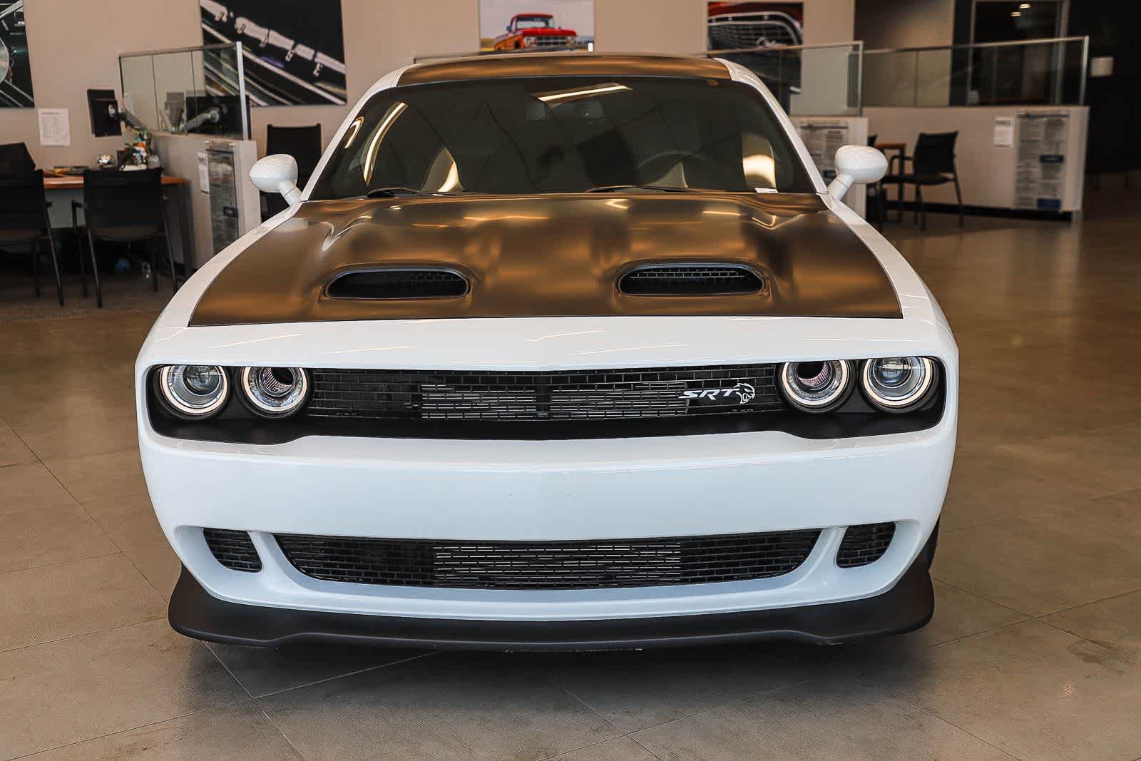 Used 2023 Dodge Challenger SRT Hellcat w/ Driver Convenience Group RWD image 2