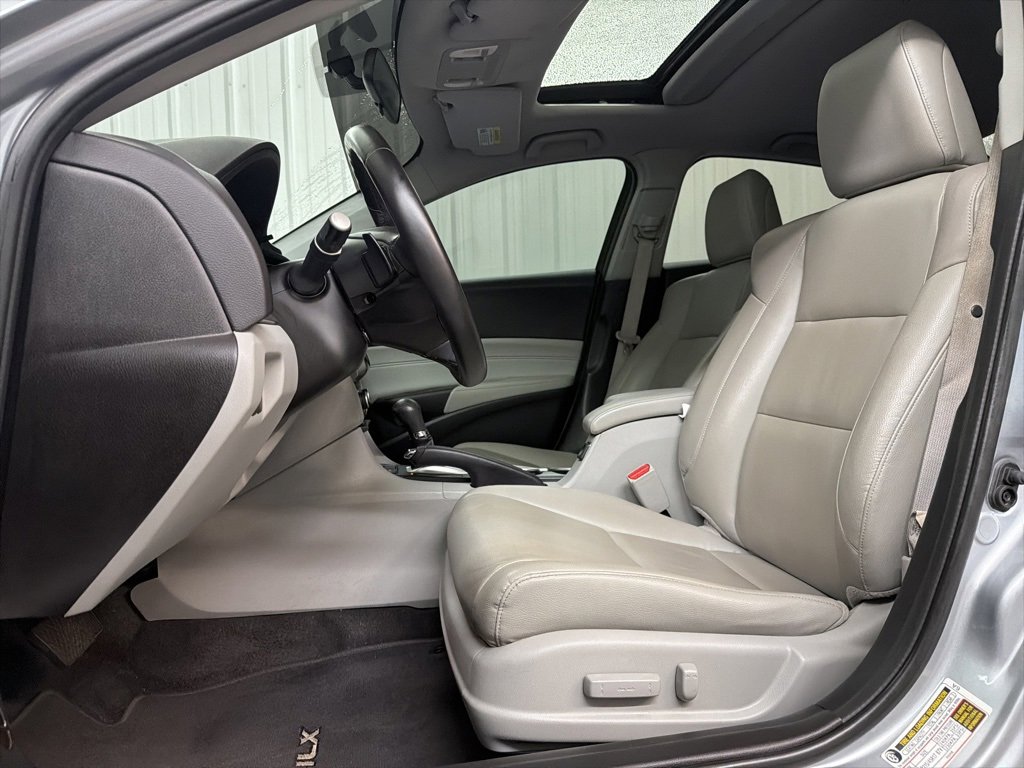 Used 2018 Acura ILX image 9