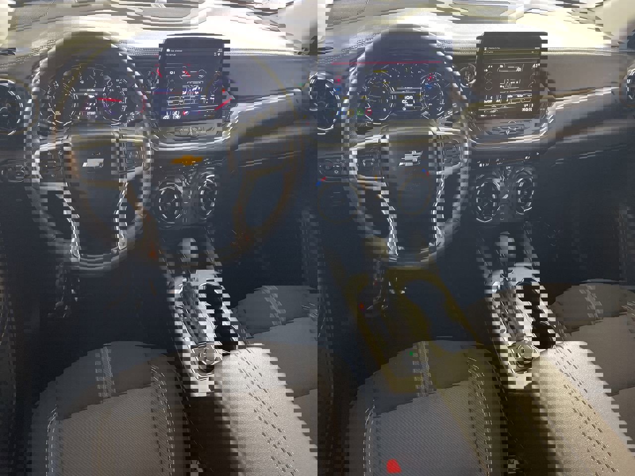 Used 2024 Chevrolet Blazer LT image 20