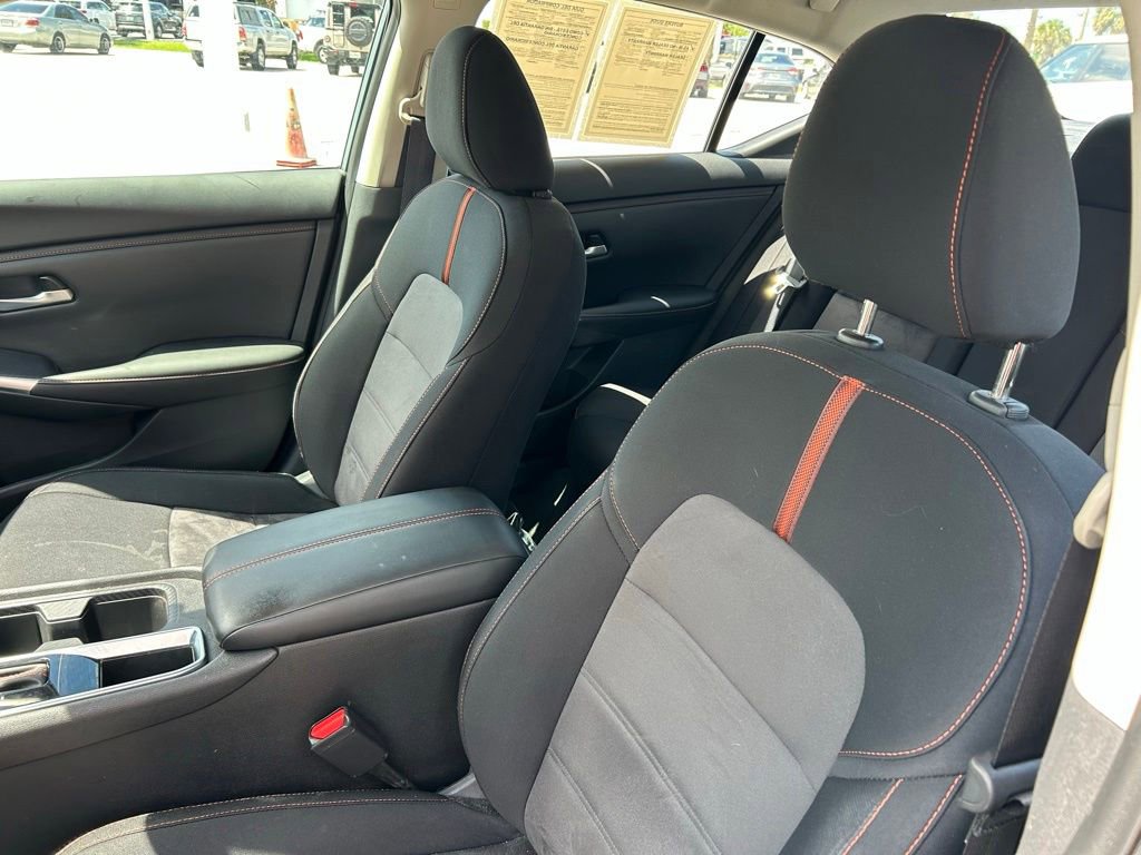 Certified 2024 Nissan Sentra SR w/ Trunk Package FWD image 21