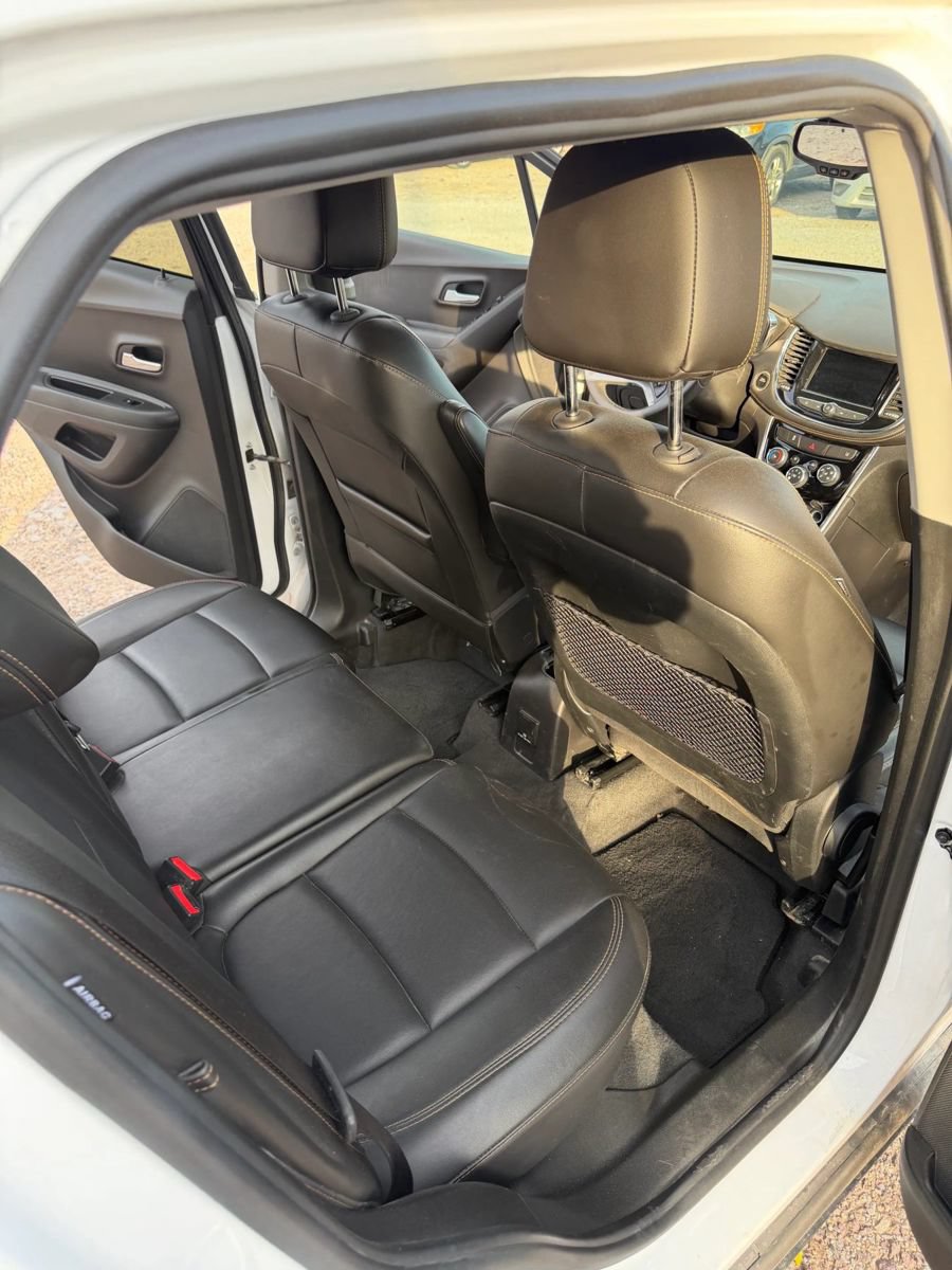 Used 2018 Chevrolet Trax Premier FWD image 5