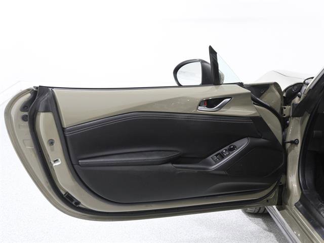 Certified 2023 MAZDA MX-5 Miata Grand Touring w/ Weather Package image 5