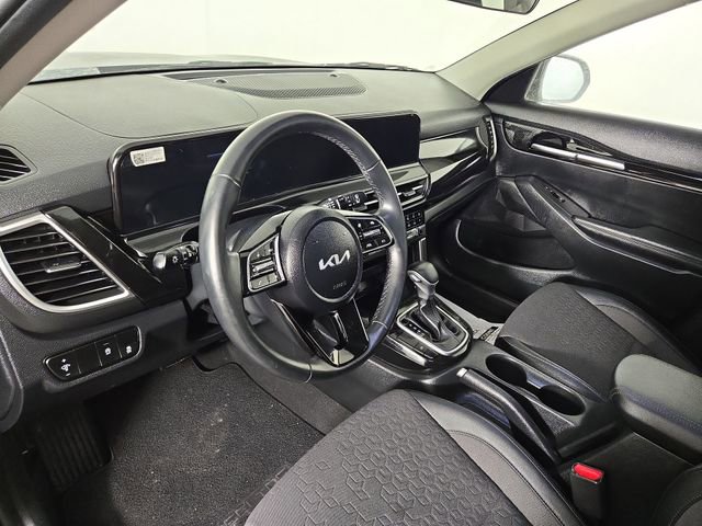 Certified 2025 Kia Seltos S image 16