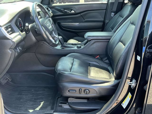 Used 2017 GMC Acadia SLT w/ LPO, Floor Liner Package FWD image 13