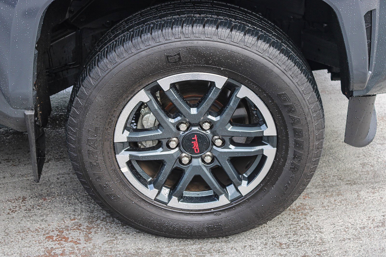 Used 2024 Toyota Tacoma TRD Sport image 11