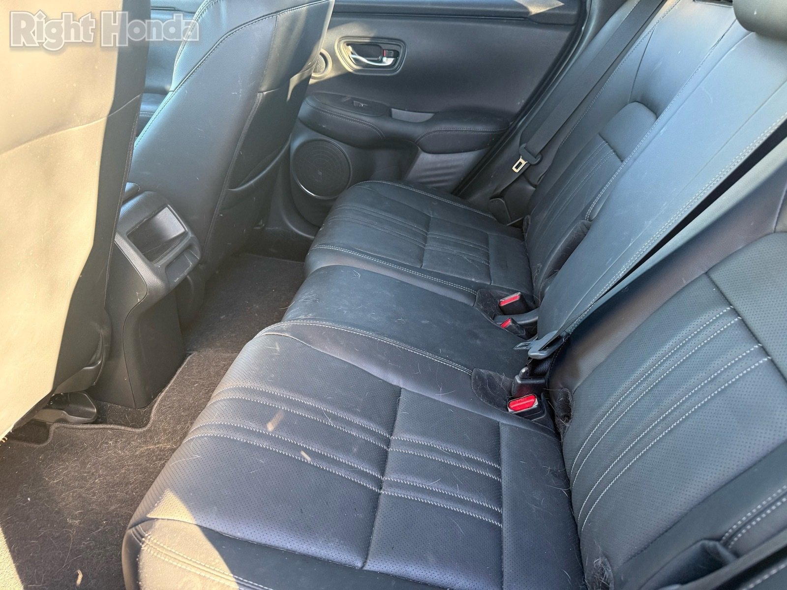 Used 2025 Honda HR-V EX-L image 12